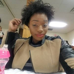 Meet your Posher, Trina